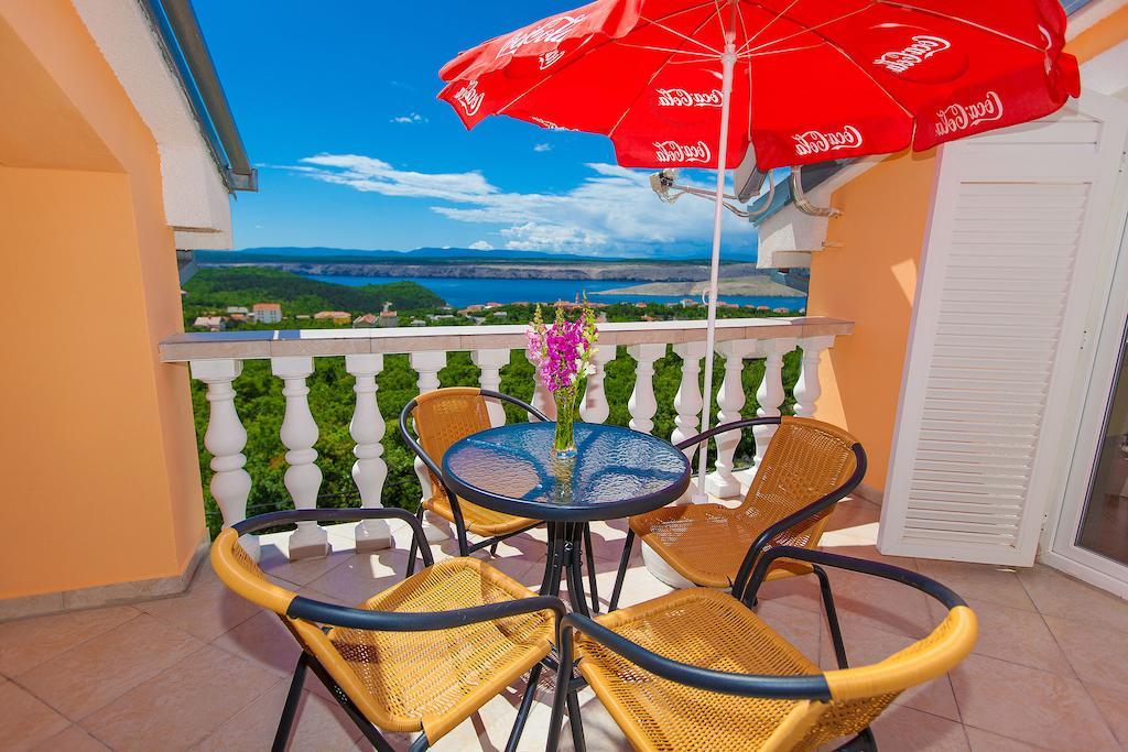 Apartments Villa Americana Jadranovo Room photo